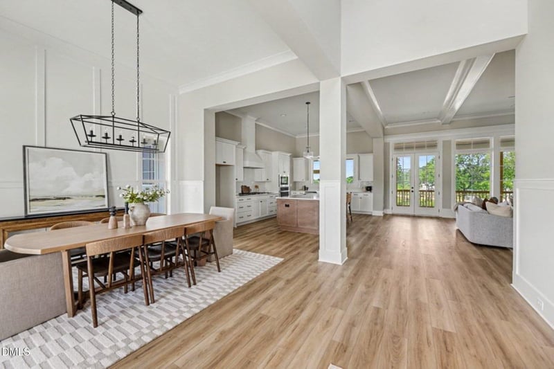 1028 Azalea Garden Cir, Raleigh, NC 27603