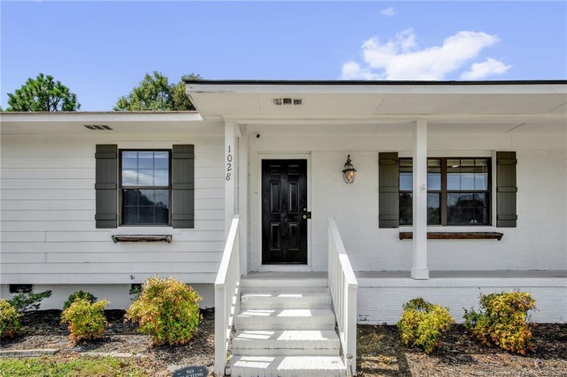 1028 Kerrow Rd, Fayetteville, NC 28314