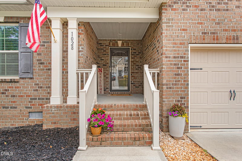 1028 Longleaf Pine Pl, Mebane, NC 27302