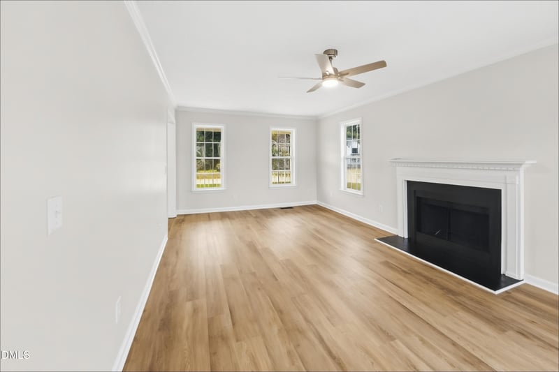 1029 Blue River Farm Dr, Raleigh, NC 27603