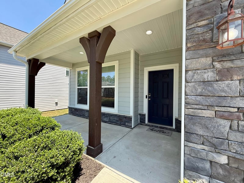 1029 Brockton Dr, Mebane, NC 27302