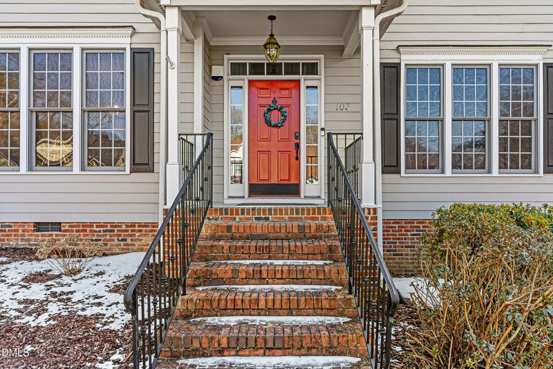 103 Ashworth Dr, Durham, NC 27707