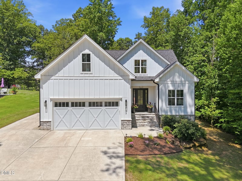 103 Blue Finch Ct, Youngsville, NC 27596