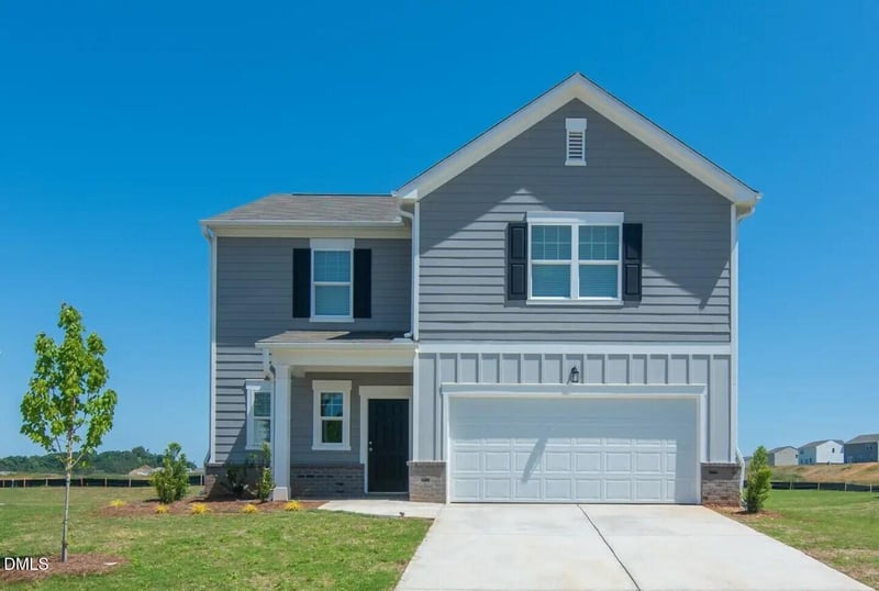 103 Blue Moon Ln, Clayton, NC 27520