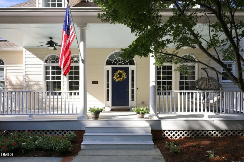 103 Commons Way Dr, Chapel Hill, NC 27516