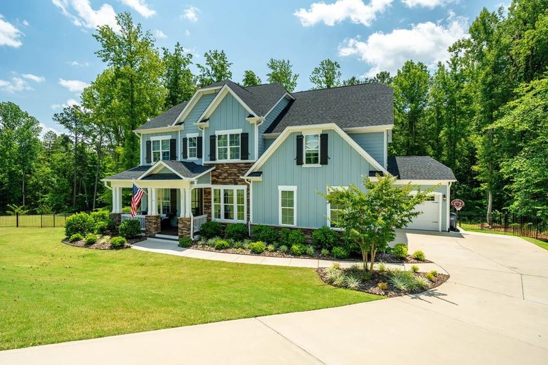103 S Flanders St, Chapel Hill, NC 27517