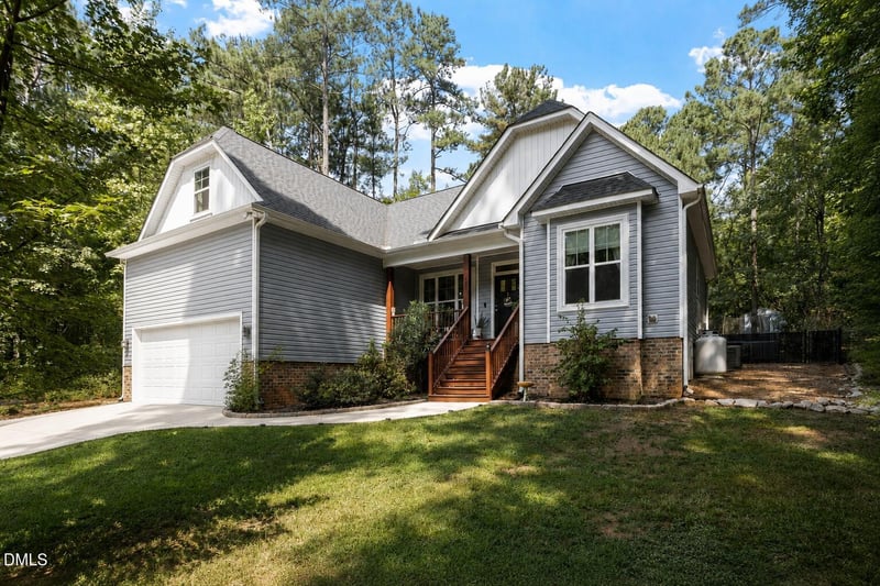 103 Horse Shoe Dr, Louisburg, NC 27549