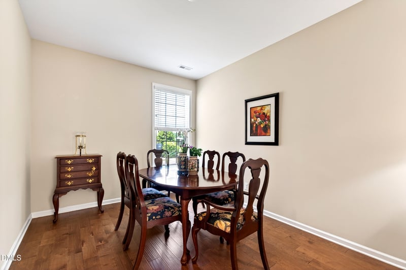 1031 Cuthbert Ln, Durham, NC 27703