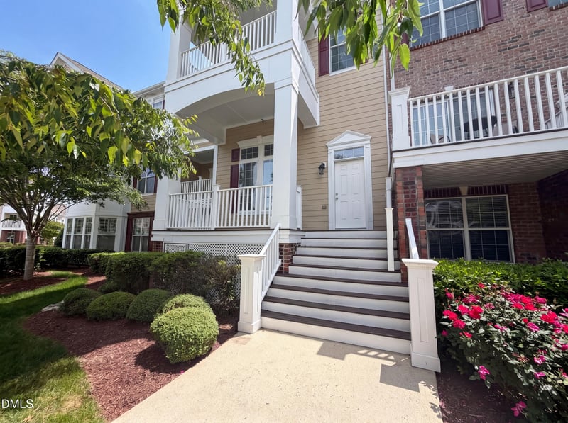 10321 Sablewood Dr #117, Raleigh, NC 27617