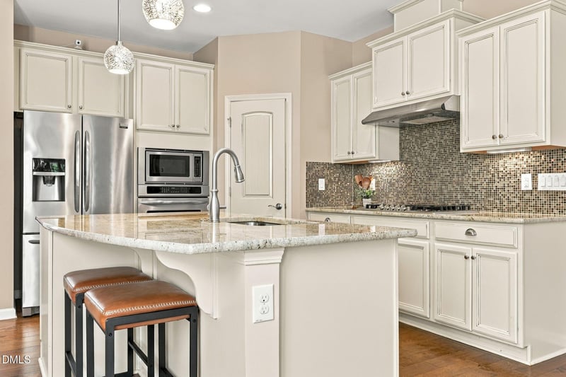 1033 Cuthbert Ln, Durham, NC 27703