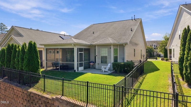 1033 Cuthbert Ln, Durham, NC 27703