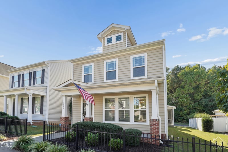 1036 Ileagnes Rd, Raleigh, NC 27603