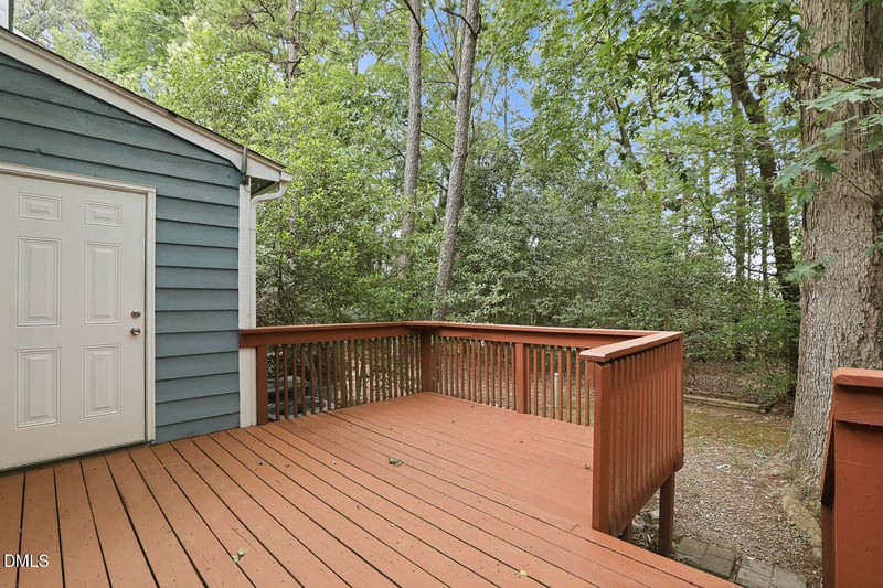 104 Applecross Dr, Cary, NC 27511