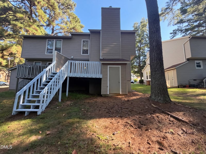 104 Arbuckle Ln, Cary, NC 27511