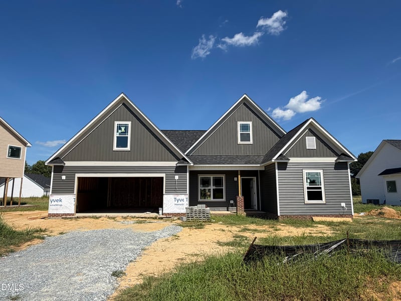 104 Bernie Dr, Selma, NC 27576