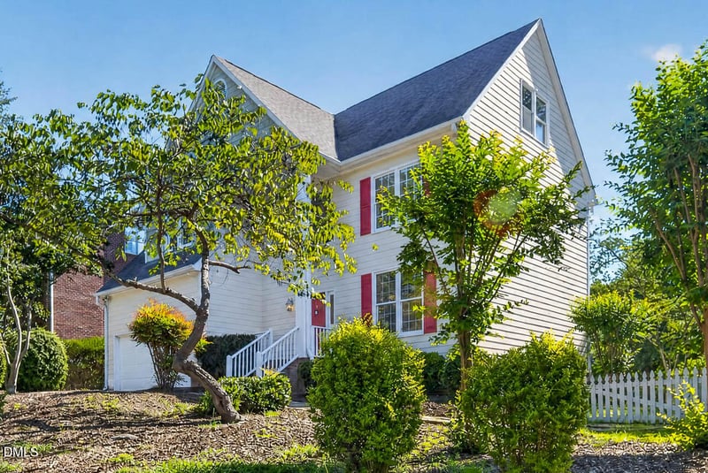 104 Callard Rn, Chapel Hill, NC 27514