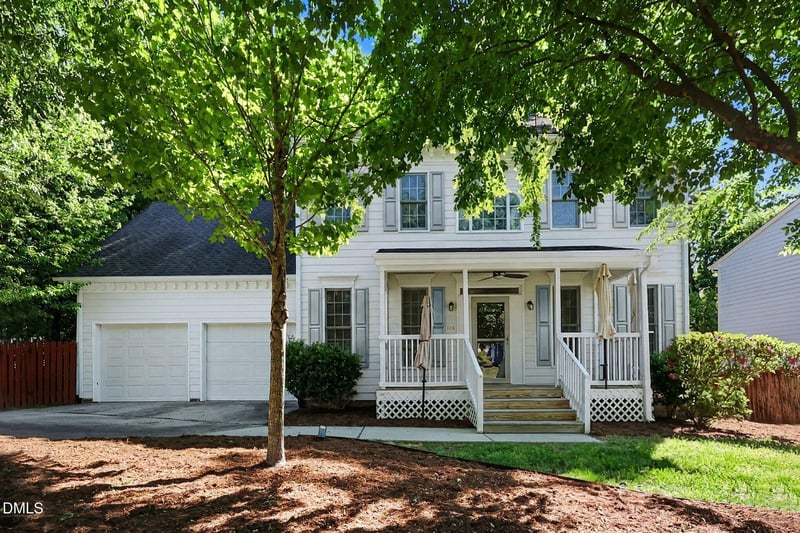 104 N Crabtree Knoll, Chapel Hill, NC 27514