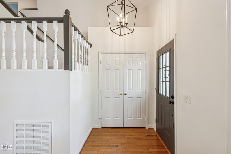 104 Drywood Pl, Cary, NC 27513