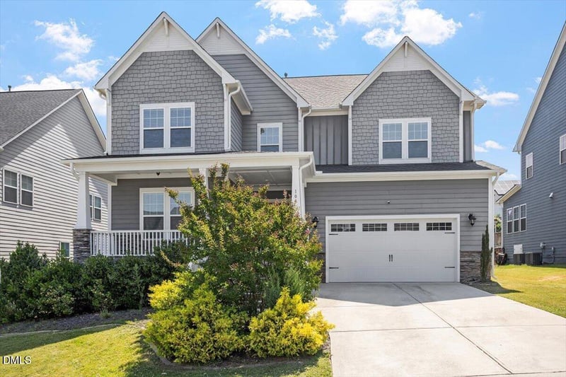 104 Evans Crest Ln, Holly Springs, NC 27540