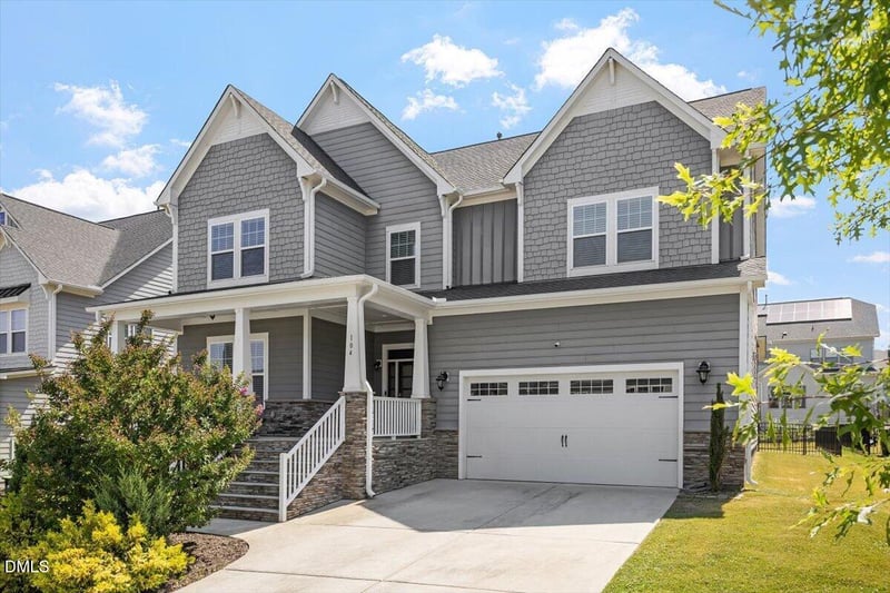 104 Evans Crest Ln, Holly Springs, NC 27540