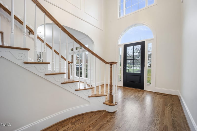 104 Gambardelli Ct, Cary, NC 27519