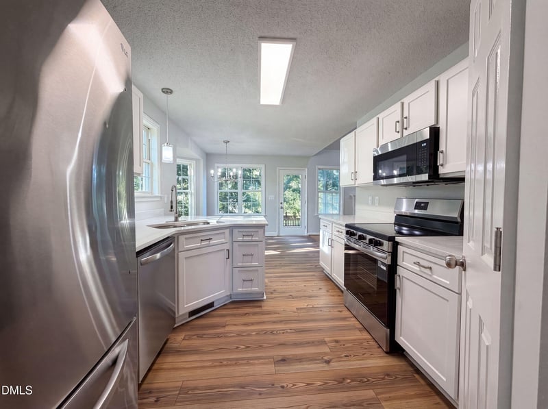 104 Kings Ct, Garner, NC 27529