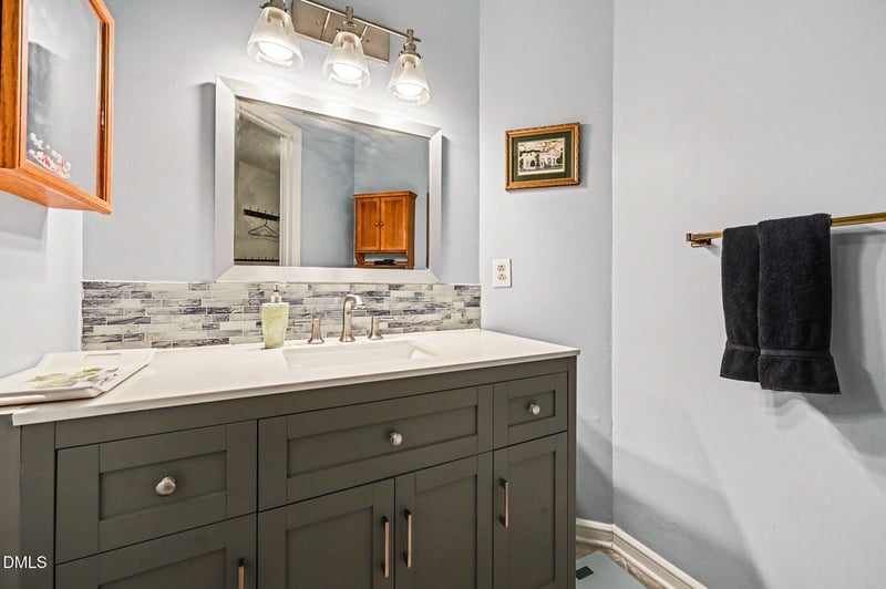 104 Old Stable Ct, Chapel Hill, NC 27514