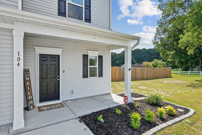 104 Saxony Dr, Goldsboro, NC 27530
