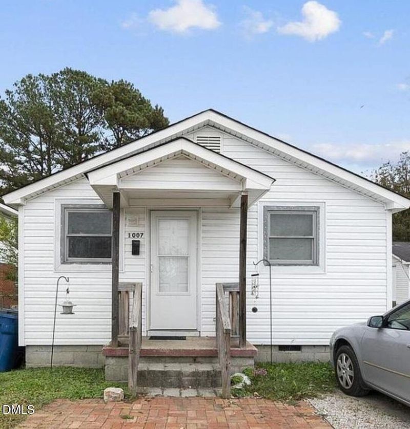 104 Short St, Dunn, NC 28334