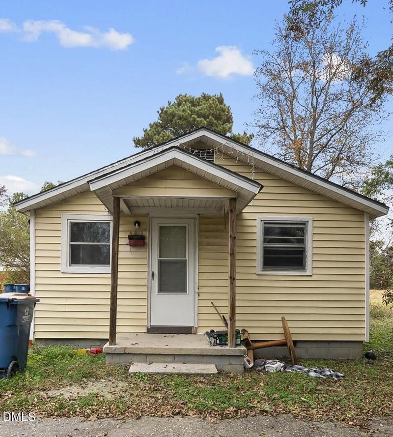 104 Short St, Dunn, NC 28334