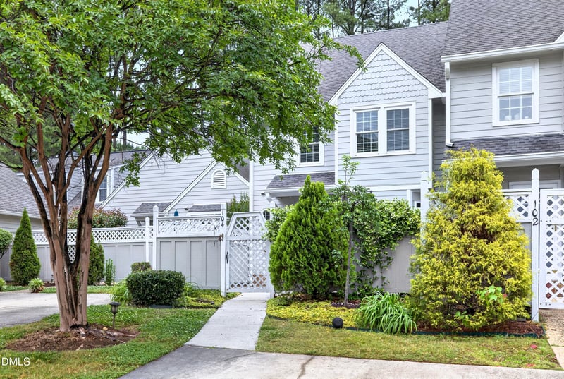 104 Spring Cove Dr, Cary, NC 27511