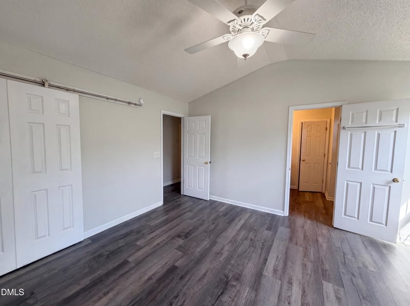 104 Valley Glen Dr, Morrisville, NC 27560