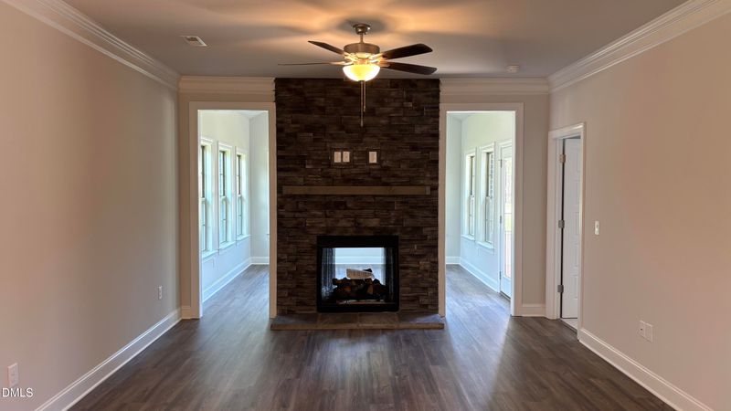 1040 Beechcraft Dr #83, Mebane, NC 27302