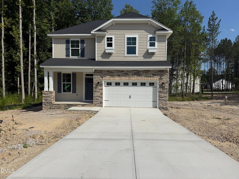 10416 Hamish Dr, Zebulon, NC 27597