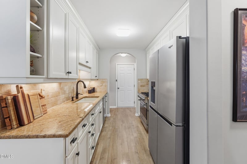 1044 S Willhaven Dr, Fuquay Varina, NC 27526