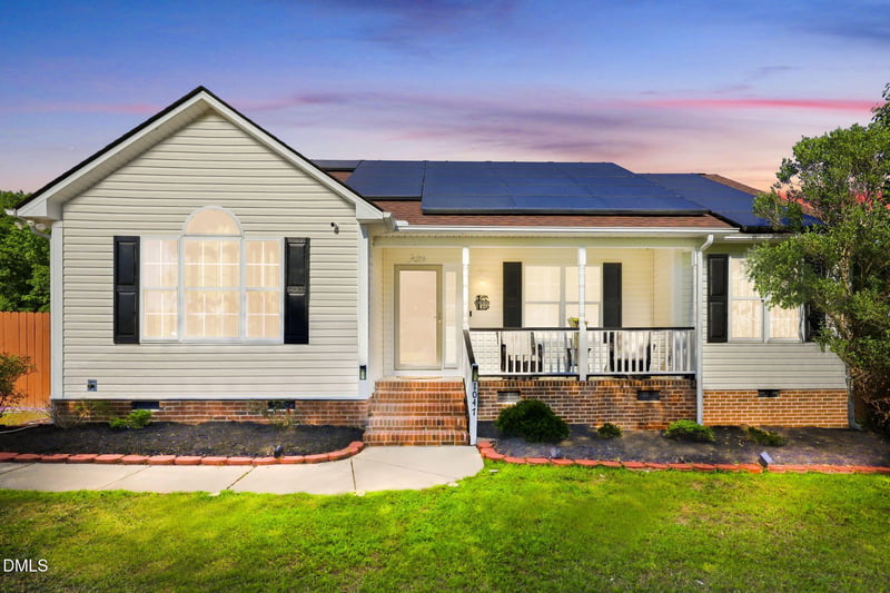1047 Smith Rd, Smithfield, NC 27577