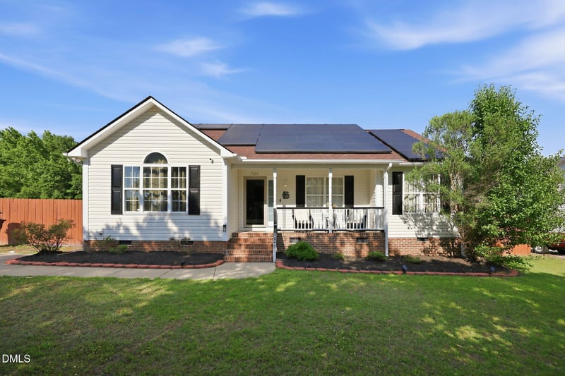 1047 Smith Rd, Smithfield, NC 27577