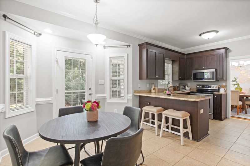 105 Brampton Cir, Clayton, NC 27527