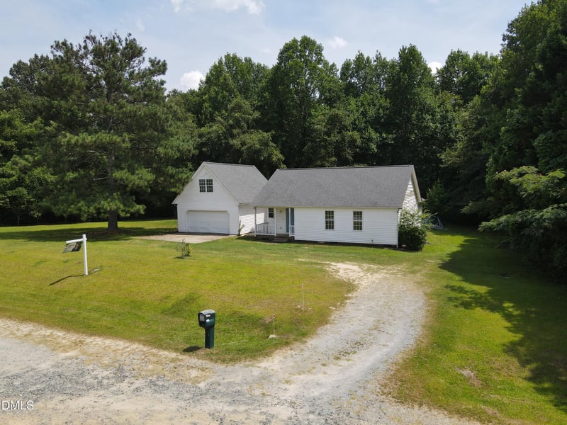 105 Bryant Dr, Smithfield, NC 27577
