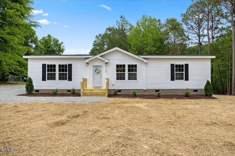 105 Buck Ridge Rd, Louisburg, NC 27549