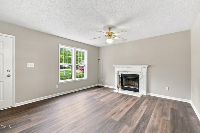 105 Cabrita Ct, Holly Springs, NC 27540