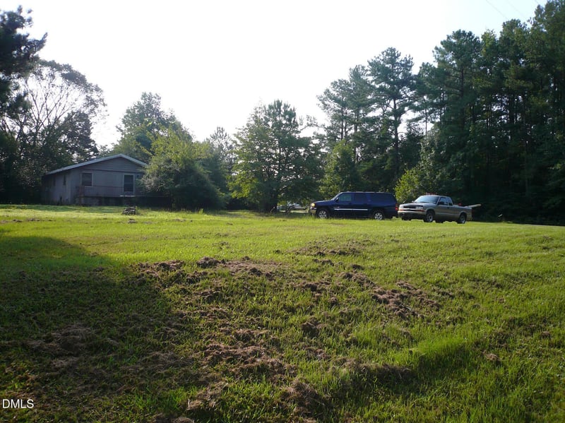 105 E Elm Ave, Holly Springs, NC 27540