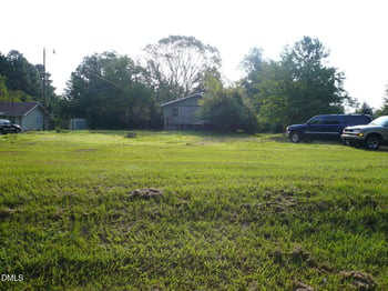 105 E Elm Ave, Holly Springs, NC 27540