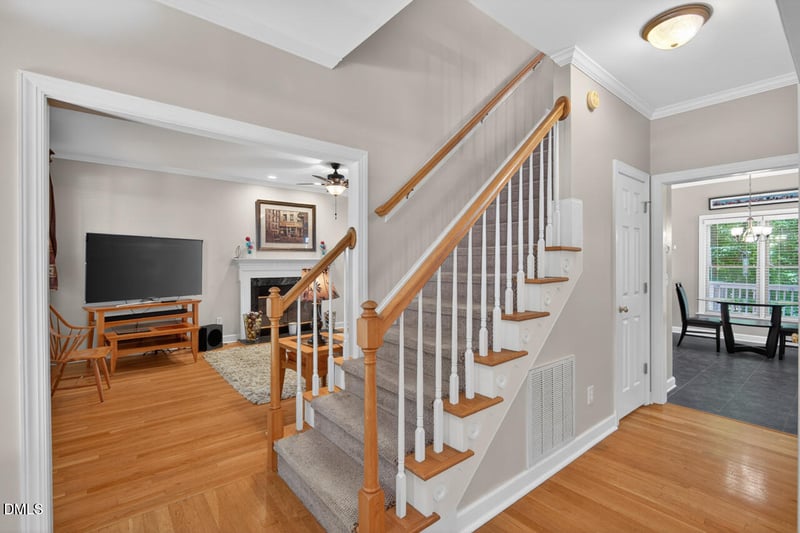 105 Highstream Pl, Chapel Hill, NC 27516