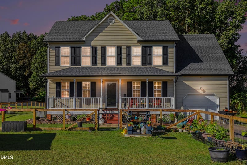 105 Huckleberry Ct, Willow Springs, NC 27592