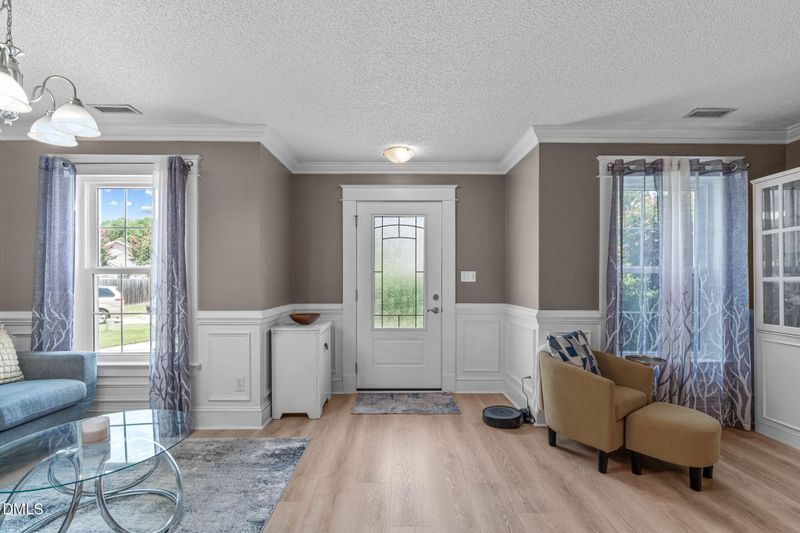 105 Lazy Days Ct, Apex, NC 27502