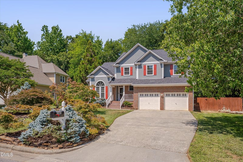 105 Merowe Ct, Cary, NC 27513