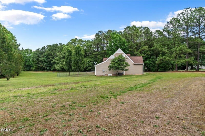 105 Whistlers Cv, Louisburg, NC 27549