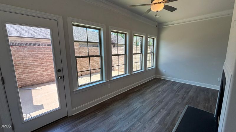 1053 Beechcraft Dr #124, Mebane, NC 27302