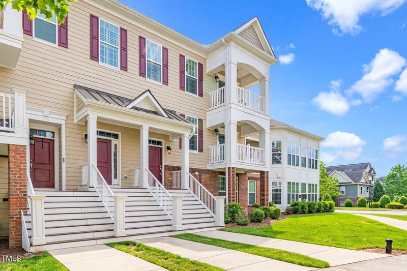 10530 Sablewood Dr #112, Raleigh, NC 27617